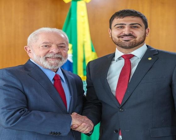 Lula convida Emanuelzinho para ser vice-líder na Câmara dos Deputados