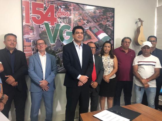 Prefeito de VG empossa três novos secretários e anuncia R$ 600 milhões para infraestrutura