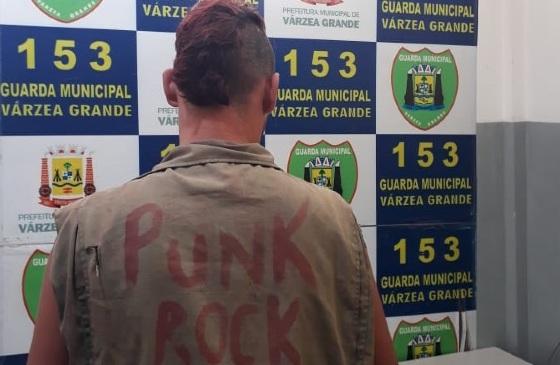 Argentino é preso ao agredir funcionário de agência bancária em VG.