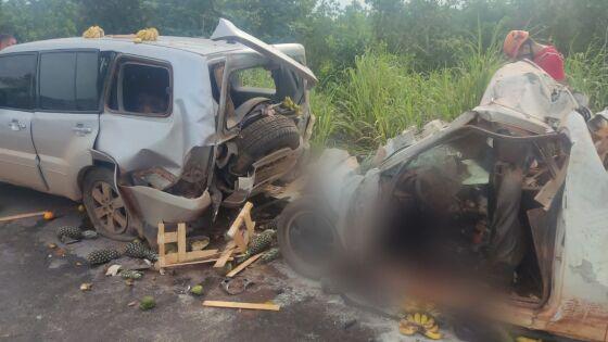 Pajero roda na pista, provoca acidente e feirante morre na hora na Estrada da Guia 