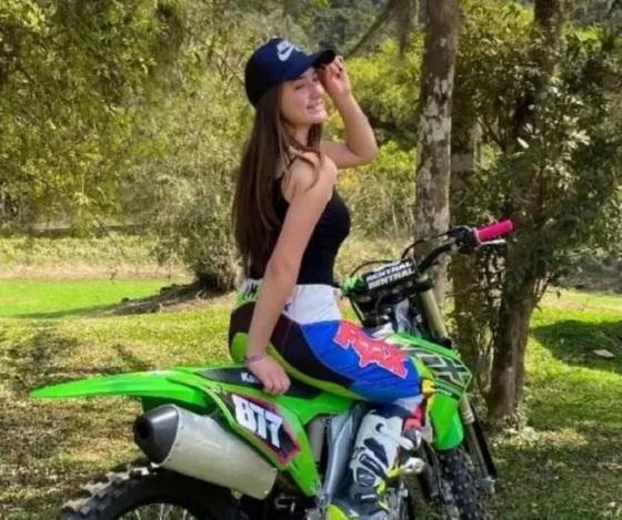 Gabriela Valentini motociclismo.