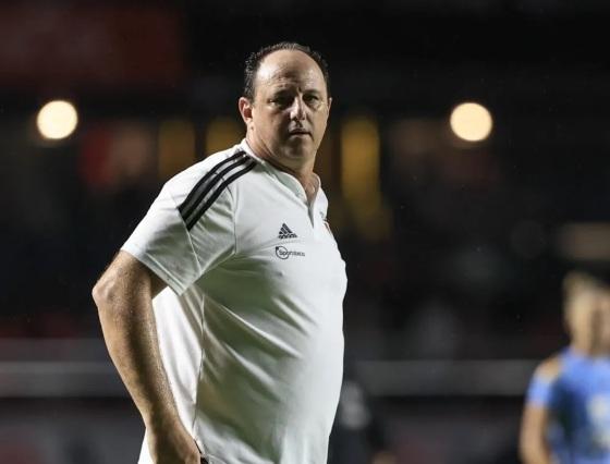 Rogério Ceni desabafou sobre a situação do São Paulo na coletiva.