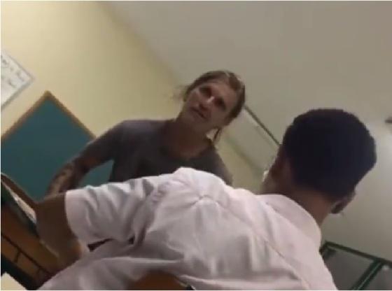 Um professor de história da rede estadual de Santa Catarina foi gravado por alunos fazendo elogios ao ditador de extrema-direita Adolf Hitler em sala de aula.