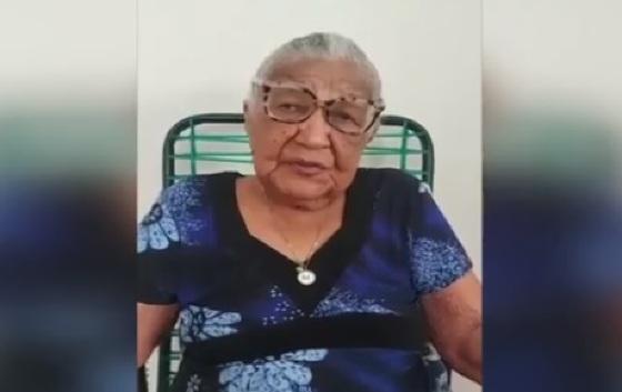 Maria Cardoso, que hoje tem 103 anos e faz trabalhos como influencer digital.