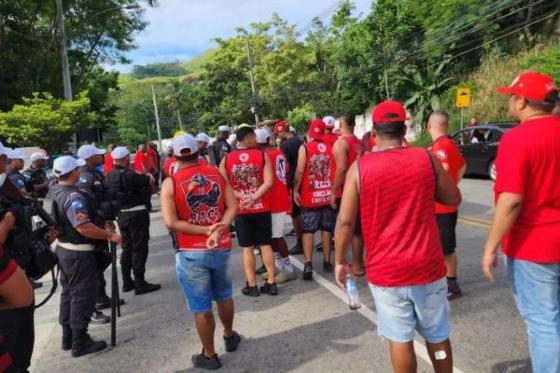Morre torcedor agredido em briga de organizadas de Flamengo e Vasco