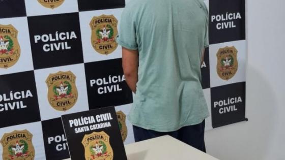Homem não obedece ordem de abordagem e atropela policial militar 