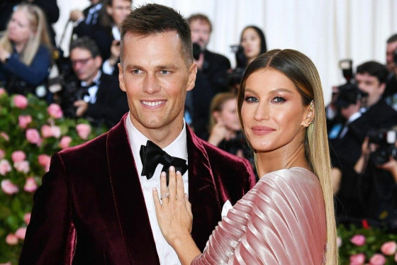 Após entrevista de Gisele Bündchen, Tom Brady fala em 'suportar a traição de falsos amigos'