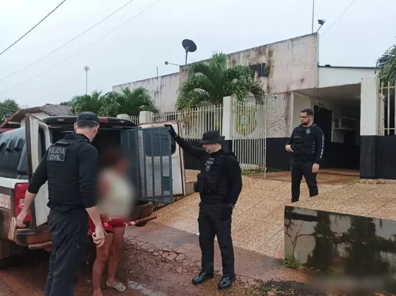 Mãe que obrigava a filha a se prostituir por R$ 50 é presa