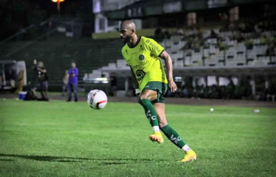 Patrick Calmon, do Ypiranga.