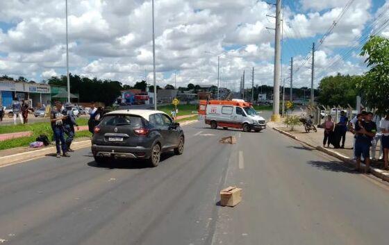 Câmera flagra momento que irmã são atropeladas na faixa de pedestre em Cuiabá 