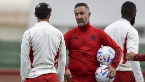 Flamengo adia treino e ganha tempo para definir futuro pós-Vítor Pereira