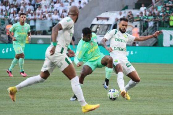 Palmeiras vence o Cuiabá na estreia do Brasileirão