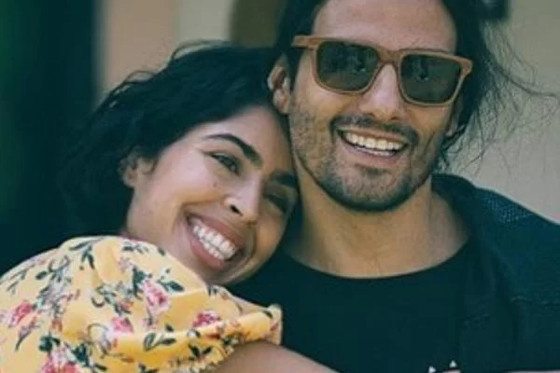 Bela Gil se declara ao ex-marido: “Amor da vida inteira”