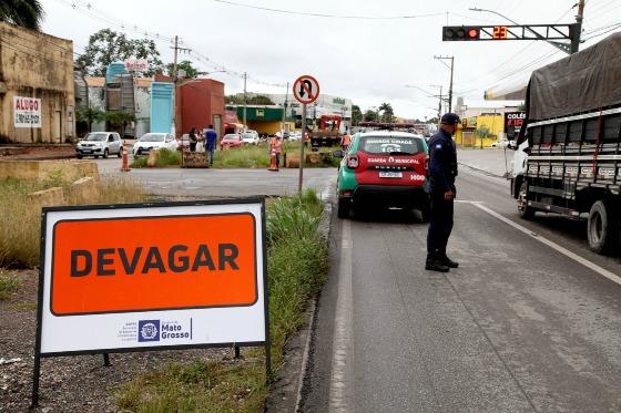 Trecho na Feb em VG passa funcionar meia pista para obras do BRT 