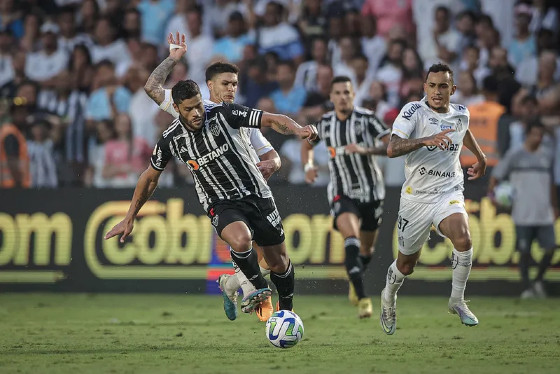 Santos e Atlético-MG empatam sem gols e fazem primeiro 0 a 0 do Brasileirão