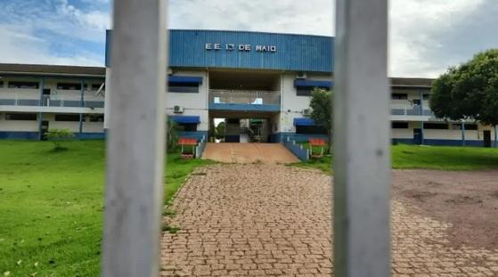 Ex-diretor de escola segue preso por desviar R$ 251 mil da unidade de ensino 