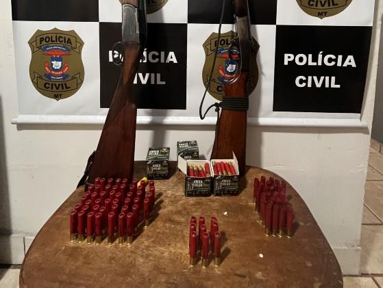 Homem preso com espingardas e arsenal de munições é solto ao pagar fiança em MT