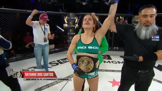 Rayanne dos Santos é a nova campeã peso-átomo do Invicta.