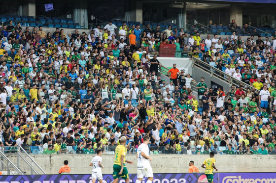 Pior mandante da Série A, Cuiabá busca primeira vitória na Arena Pantanal contra rival direto