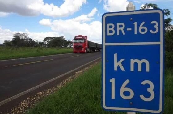 Acidente na BR-163 deixa um morto e três feridos neste domingo (28)