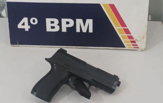 Homem com arma de brinquedo estupra garota de programa em motel de VG