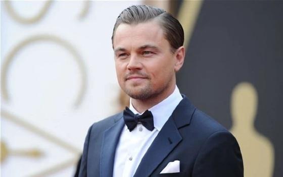 Leonardo DiCaprio pede aos seus seguidores que assinem petição solicitando ao presidente do Senado, a rejeição da proposta