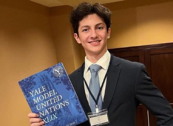 Superdotado, adolescente de MT passa em cursos de Oxford e Harvard.