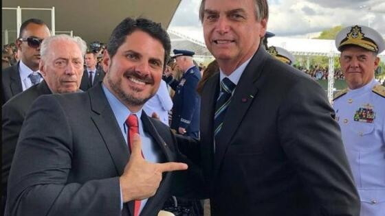Moraes determina depoimento de Bolsonaro à PF em investigação envolvendo Marcos do Val