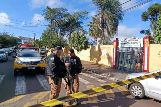 Atirador que atacou escola e matou dois estudantes no Paraná é achado morto na cadeia