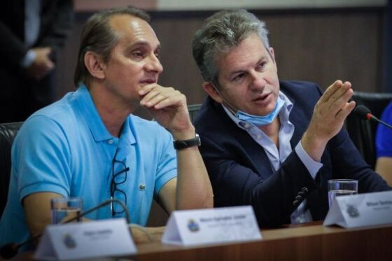 Deputado Wilson Santos (PSD) e o governador Mauro Mendes (União)