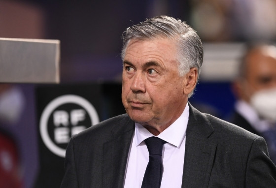  Cotado para comandar a Seleção Brasileira, Ancelotti desconversa sobre possível renovação com Real Madrid.