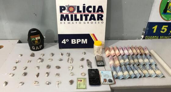 Traficantes foram presos na porta de casa no bairro Mapim