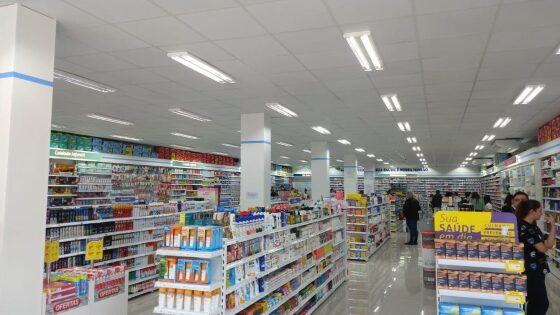 Os farmacêuticos reivindicam um aumento salarial de até 15%