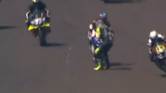 Pilotos morrem em acidente grave na GP de motovelocidade no Paraná.