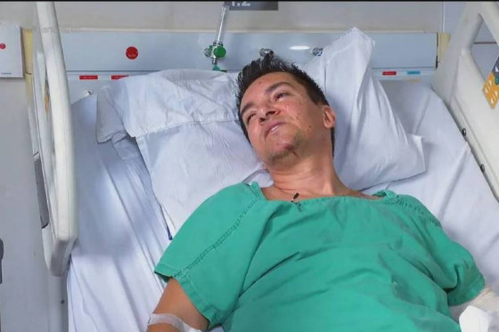 Regis Danese retorna para UTI após transferência de hospital