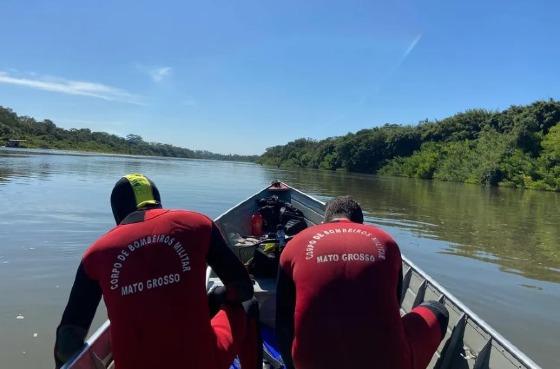 Adolescente morre afogado ao brincar com irmão em rio na comunidade Pai André em VG 