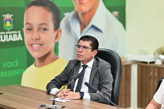 Secretário de Cuiabá sugere a Mendes "política estadista de Lula" para acabar com perseguição 