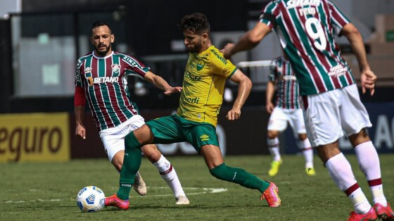 Cuiabá quebra jejum de 6 jogos e vence o Fluminense por 3 a 0 na Arena Pantanal