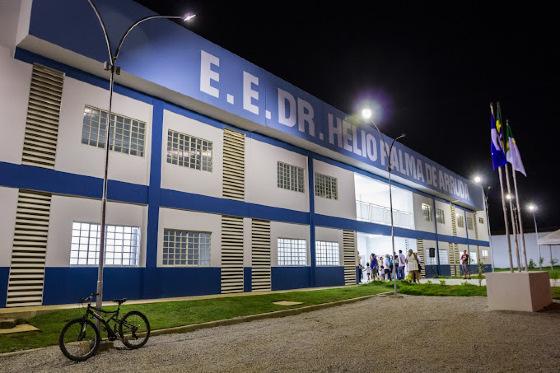 Professora e alunos de escola estadual de Cuiabá são hospitalizados após intoxicação provocada por estudante 
