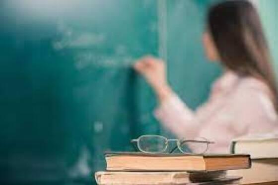 Prefeitura de VG afasta professoras para apurar suposta conduta ilícita 