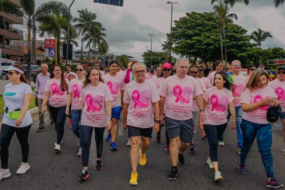 Projeto Social Caminhada Saudável realiza caminhada em favor da prevenção do câncer de mama neste domingo (29.10).