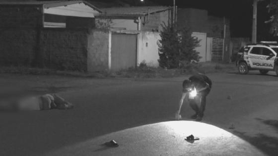 Dupla executa jovem com tiros na cabeço e pescoço em MT