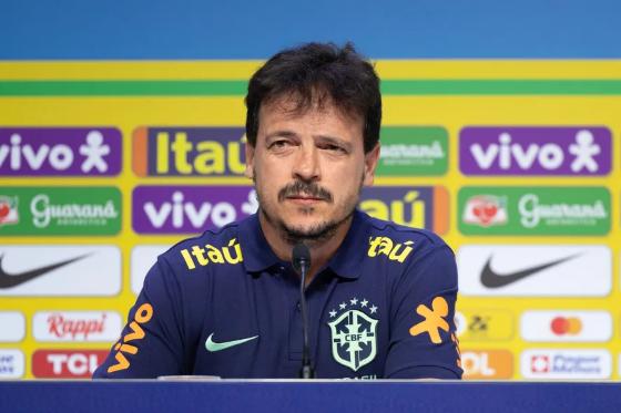 Fernando Diniz anuncia terceira lista de convocados para Seleção.