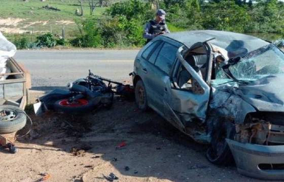 Motorista com CNH vencida causa acidente e motociclista morre na hora 