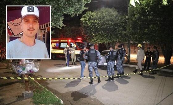 Homem é morto a tiros em frente residência da mãe em MT