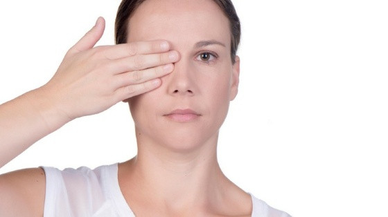 Prefeito sanciona lei que reconhece visão monocular como deficiência visual