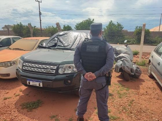 Land Rover utilizada por PMs em crime de ódio contra moradores de rua é localizada em MT