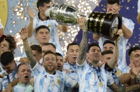 Em 2024, Messi pode chegar à marca de 50 títulos na carreira 