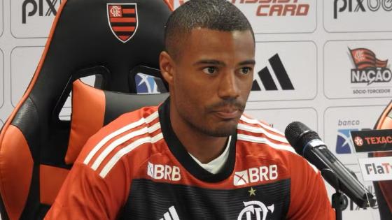 De La Cruz tem estreia adiada no Flamengo, mas garante que está pronto para atuar.