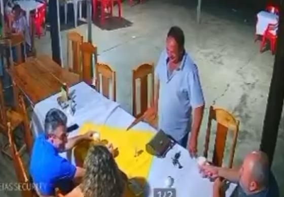 Prefeito presencia execução de homem em pizzaria de MT